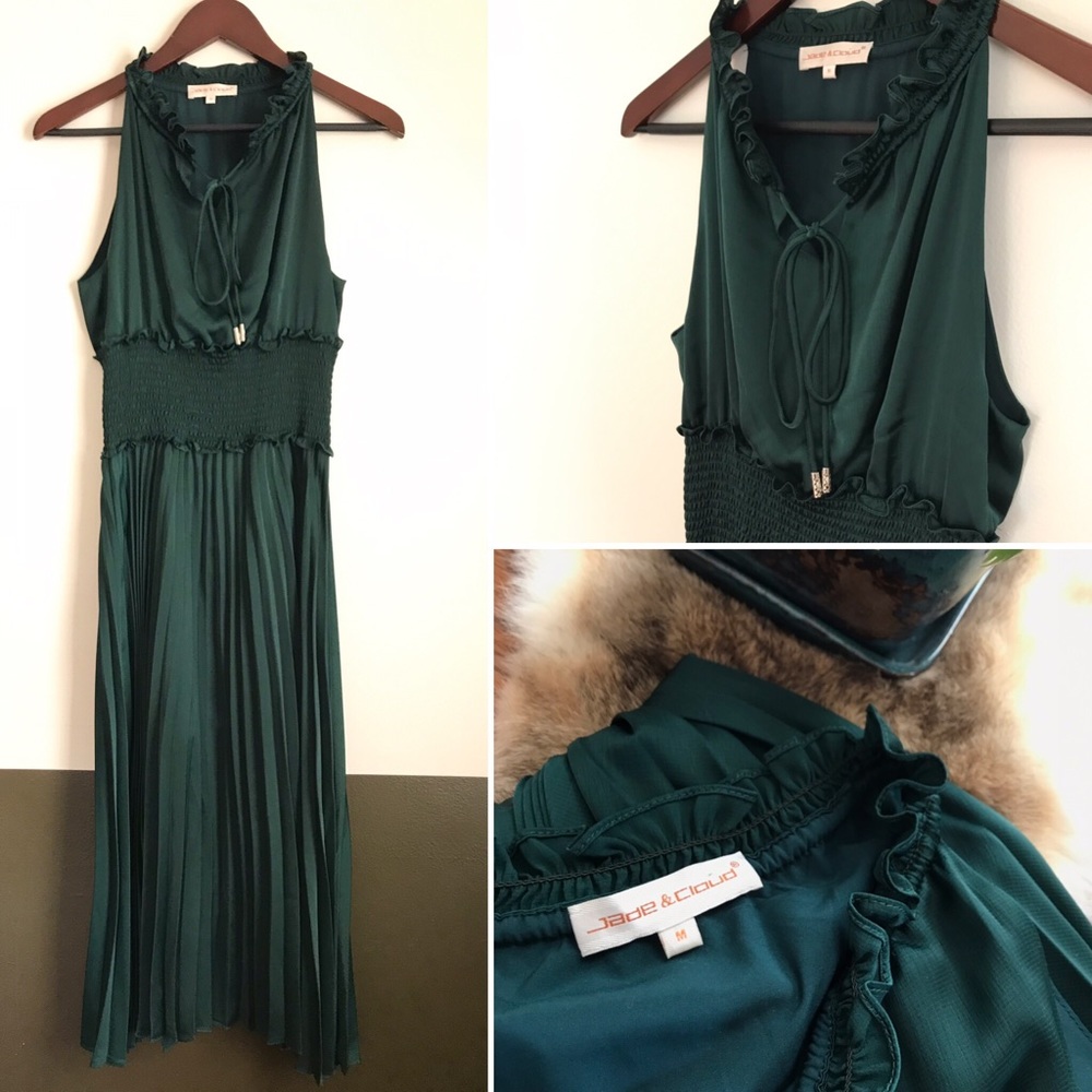 Jade & Cloud Green Pleated Dress